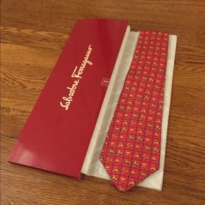SALVATORE FERRAGAMO CIRCUS PATTERN SILK RED TIE